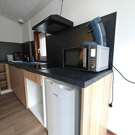 Logement Entier Style Chalet - 1 A 5 Pers - Langon  Extérieur photo