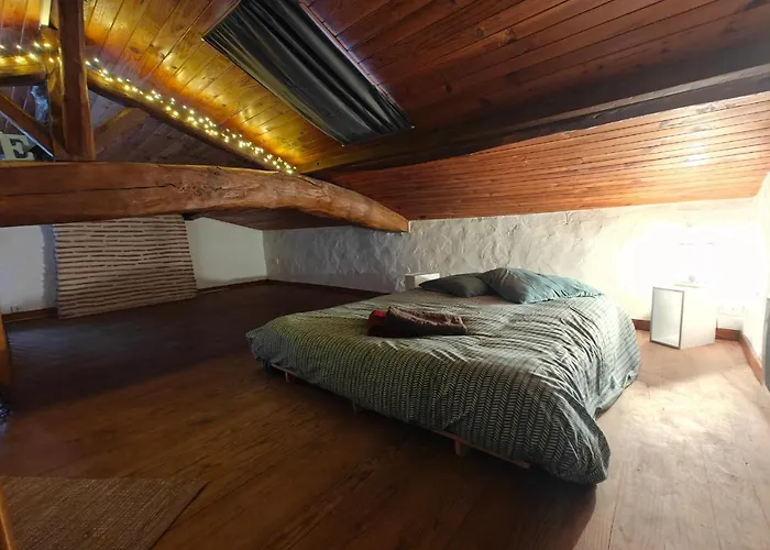 Logement Entier Style Chalet - 1 A 5 Pers -
