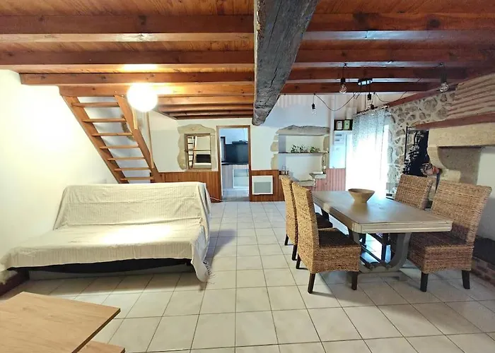 Logement Entier Style Chalet - 1 A 5 Pers -