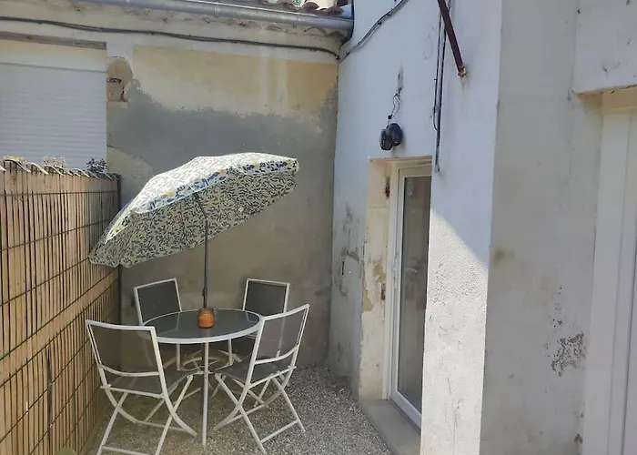 Logement Entier Style Chalet - 1 A 5 Pers -